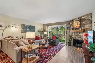 11013 N Elder Tree Ct, Mequon, WI 53092 - Photo 9