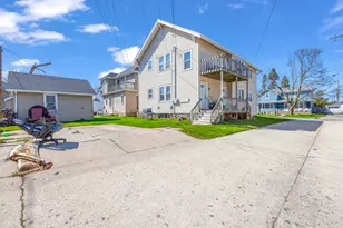 1019 Bluff Ave, Sheboygan, WI 53081 - Photo 29