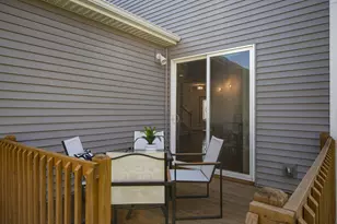 1126 O'Keeffe Ave, Sun Prairie, WI 53590 - Photo 17