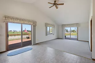 11 S 1st St, Oostburg, WI 53070 - Photo 9