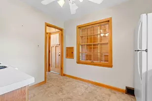 6339 N Bay Ridge Ave, Whitefish Bay, WI 53217 - Photo 3