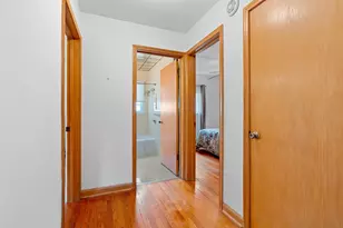 6339 N Bay Ridge Ave, Whitefish Bay, WI 53217 - Photo 15