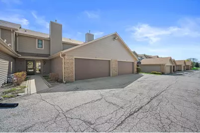 5521  Cambridge Ln #5, Racine, WI 53406 - Photo 1