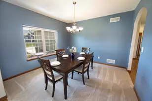 1822 Rockridge Way, Waukesha, WI 53188 - Photo 9