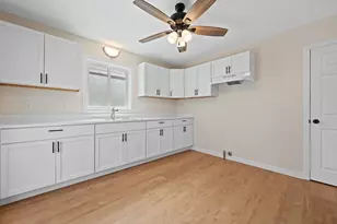 2436 S 75th St, West Allis, WI 53219 - Photo 3