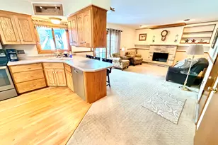W294S5612 Windcrest Dr, Genesee, WI 53189 - Photo 17