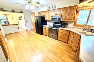 W294S5612 Windcrest Dr, Genesee, WI 53189 - Photo 13