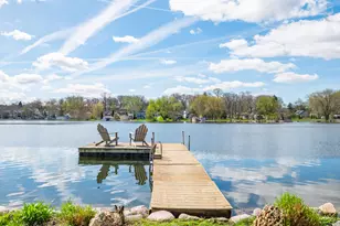 N29W27397 Peninsula Dr, Pewaukee, WI 53072 - Photo 3