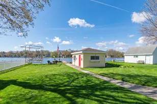 N29W27397 Peninsula Dr, Pewaukee, WI 53072 - Photo 51