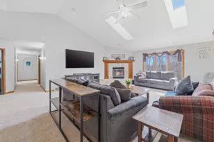 214 Concord Dr, Sheboygan Falls, WI 53085 - Photo 5