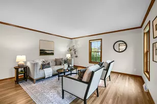 11415 N Lake Shore Dr, Mequon, WI 53092 - Photo 9