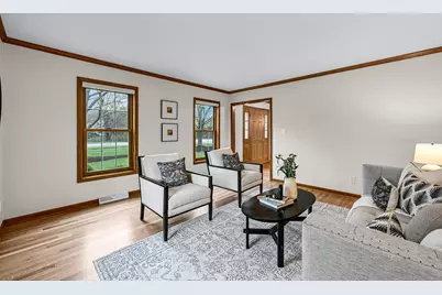 11415 N Lake Shore Dr, Mequon, WI 53092 - Photo 5