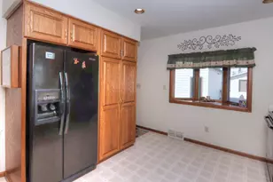 1124 Main Ave, Sheboygan, WI 53083 - Photo 13