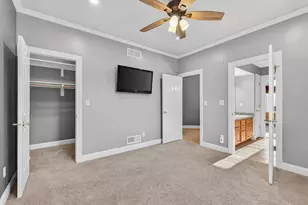 W132N6509 W View Ct, Menomonee Falls, WI 53051 - Photo 31