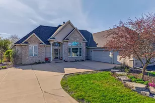 W132N6509 W View Ct, Menomonee Falls, WI 53051 - Photo 47