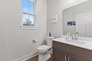 914 Foxwalk Dr, Racine, WI 53185 - Photo 15