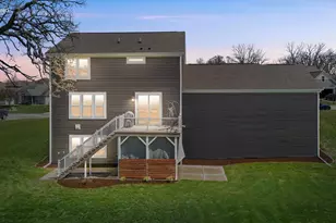 914 Foxwalk Dr, Racine, WI 53185 - Photo 41