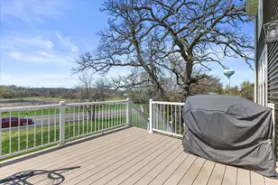 914 Foxwalk Dr, Racine, WI 53185 - Photo 43