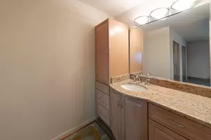 101 Broad St, Lake Geneva, WI 53147 - Photo 9