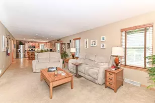 334 E Puerner St, Jefferson, WI 53549 - Photo 7