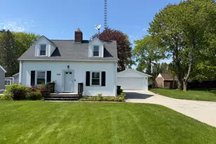 2912 Memorial Dr, Two Rivers, WI 54241 - Photo 1