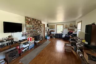2912 Memorial Dr, Two Rivers, WI 54241 - Photo 3