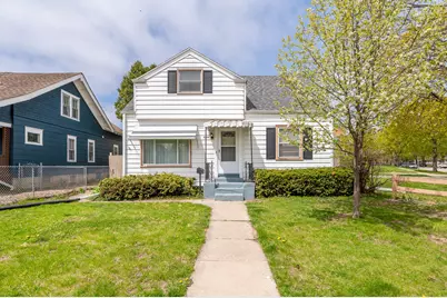 9200 W Swan Cir, Milwaukee, WI 53225 - Photo 1