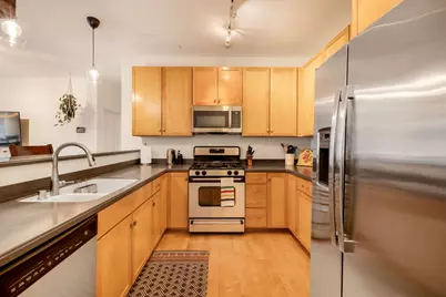 1915 N Water St #400, Milwaukee, WI 53202 - Photo 5