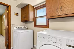 W6392 Judy Dr, Plymouth, WI 53073 - Photo 19
