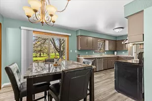 W6392 Judy Dr, Plymouth, WI 53073 - Photo 9