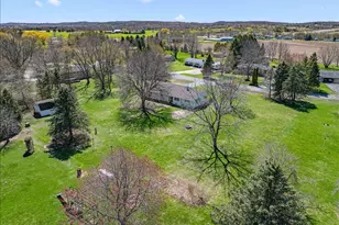 W6392 Judy Dr, Plymouth, WI 53073 - Photo 3