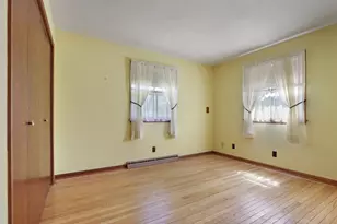 3400 Shorewood Dr, Racine, WI 53404 - Photo 19