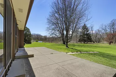 3400  Shorewood Dr, Racine, WI 53404 - Photo 5