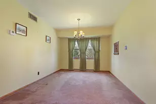 3400 Shorewood Dr, Racine, WI 53404 - Photo 15