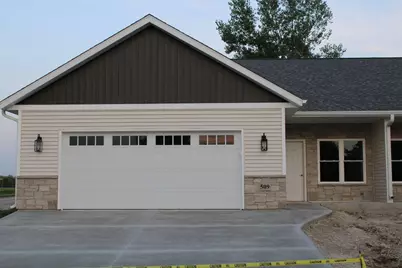 509  Emerald Pt #16, Kewaskum, WI 53040 - Photo 1