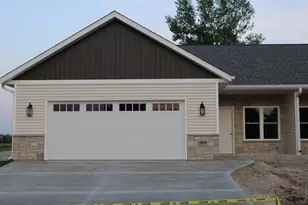 509 Emerald Point, Kewaskum, WI 53040 - Photo 1