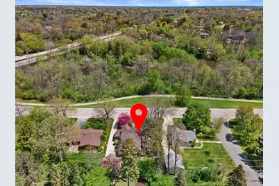 7015 N Milwaukee River Pkwy, Glendale, WI 53209 - Photo 45