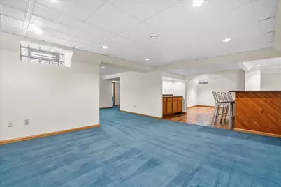 7015 N Milwaukee River Pkwy, Glendale, WI 53209 - Photo 31