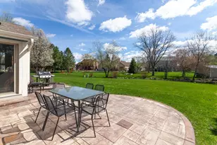 W227N2540 Meadowood Ln, Pewaukee, WI 53186 - Photo 37