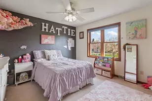 W227N2540 Meadowood Ln, Pewaukee, WI 53186 - Photo 25