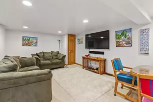 W227N2540 Meadowood Ln, Pewaukee, WI 53186 - Photo 33