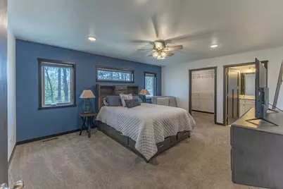 2102  Prairie Pl, Holmen, WI 54636 - Photo 5