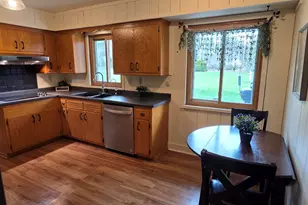 5359 S Allenwood Ln, Hales Corners, WI 53130 - Photo 13