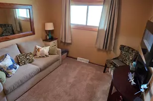 5359 S Allenwood Ln, Hales Corners, WI 53130 - Photo 23
