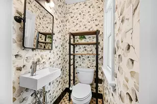 2536 N 88th St, Wauwatosa, WI 53226 - Photo 19