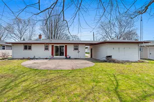 728 S 31st St, Manitowoc, WI 54220 - Photo 29