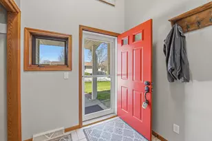 3415 Sheridan Ave, Sheboygan, WI 53081 - Photo 9