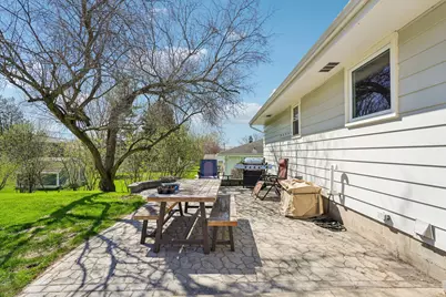 1439 N 12th Ave, West Bend, WI 53090 - Photo 35