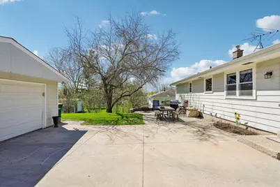 1439 N 12th Ave, West Bend, WI 53090 - Photo 29