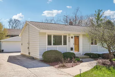 1439 N 12th Ave, West Bend, WI 53090 - Photo 7